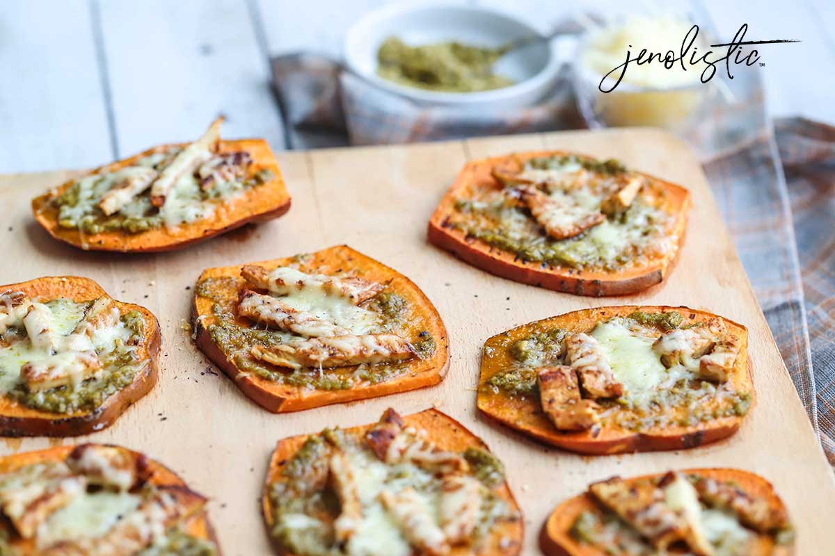 mini-sweet-potato-chicken-pesto-pizzas-4